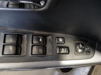 Mitsubishi Outlander Outlander (CW) SUV 2.4 16V Mivec 4x2 (4B12) [125kW]  (11-2006/11-2012)= picture 16