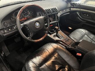 BMW 5-serie 5 serie (E39) Sedan 525i 24V (M54-B25(256S5)) [141kW]  (09-2000/06-200=
3) picture 15