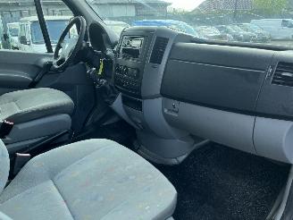 Volkswagen Crafter Crafter Van 2.5 TDI 30/32/35/46/50 (BJL(Euro 4)) [100kW]  (04-2006/05-=
2013) picture 16