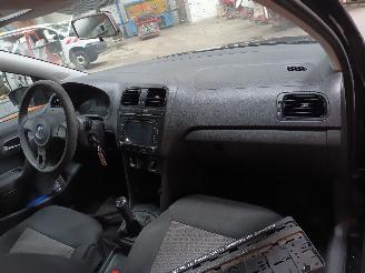 Volkswagen Polo Polo V (6R) Hatchback 1.2 12V (CGPB(Euro 5)) [44kW]  (06-2009/05-2014)= picture 5