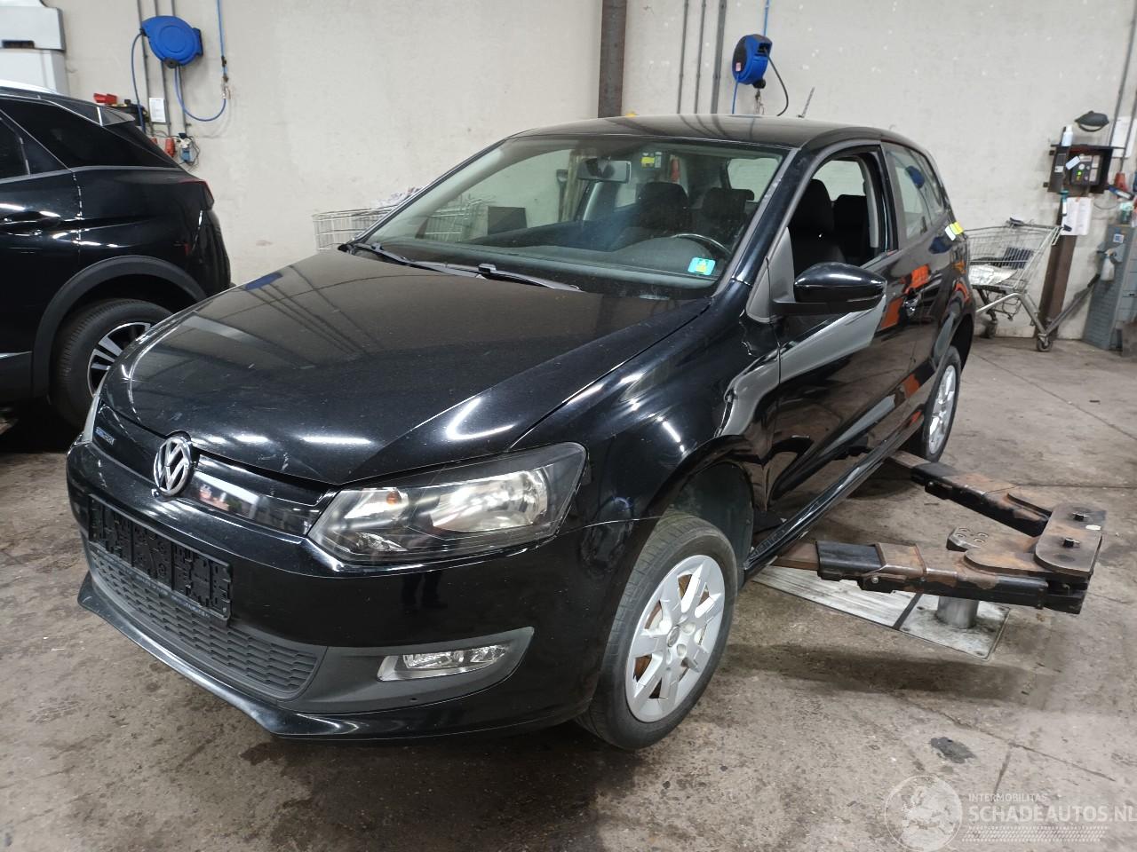 Volkswagen Polo Polo V (6R) Hatchback 1.2 TDI 12V BlueMotion (CFWA(Euro 5)) [55kW]  (1=
0-2009/05-2014)