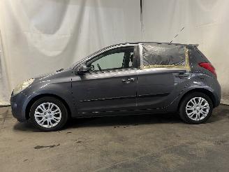 Hyundai I-20 i20 Hatchback 1.2i 16V (G4LA) [57kW]  (09-2008/12-2012) picture 4