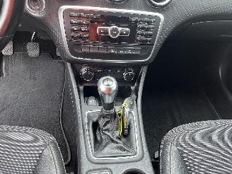 Mercedes A-klasse A (W176) Hatchback 1.6 A-180 16V (M270.910) [90kW]  (09-2012/05-2018) picture 27