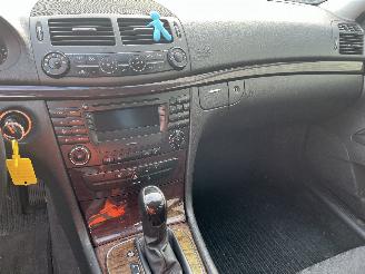 Mercedes E-klasse E (W211) Sedan 2.2 E-220 CDI 16V (OM646.961) [110kW]  (03-2002/12-2008=
) picture 15