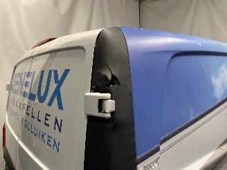 Mercedes Vito Vito (447.6) Van 2.2 114 CDI 16V (OM651.950) [100kW]  (10-2014/...) picture 13