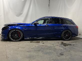 Mercedes C-klasse C Estate (S205) Combi C-63 S,Edition 1 AMG 4.0 V8 Biturbo (M177.980) [=
375kW]  (10-2015/02-2021) picture 3