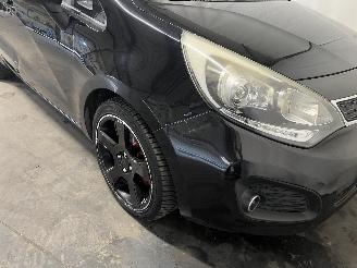 Kia Rio Rio III (UB) Hatchback 1.2 CVVT 16V (G4LA5) [63kW]  (09-2011/12-2017) picture 9