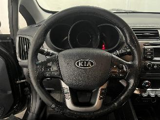 Kia Rio Rio III (UB) Hatchback 1.2 CVVT 16V (G4LA5) [63kW]  (09-2011/12-2017) picture 19