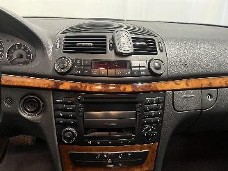 Mercedes E-klasse E (W211) Sedan 2.6 E-240 V6 18V (M112.913) [130kW]  (03-2002/12-2008) picture 18