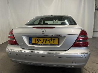 Mercedes E-klasse E (W211) Sedan 2.6 E-240 V6 18V (M112.913) [130kW]  (03-2002/12-2008) picture 26
