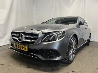 occasion passenger cars Mercedes E-klasse E (W213) Sedan E-350e 2.0 Turbo 16V (M274.920) [210kW]  (07-2016/06-20=
19) 2016/12