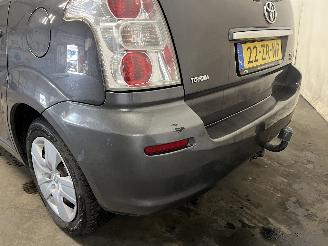 Toyota Corolla Corolla Verso (R10/11) MPV 1.8 16V VVT-i (1ZZFE) [95kW]  (04-2004/03-2=
009) picture 5