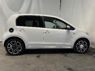 Volkswagen Up! Up! (121) Hatchback 1.0 12V 60 (CHYA) [44kW]  (08-2011/08-2020) picture 10