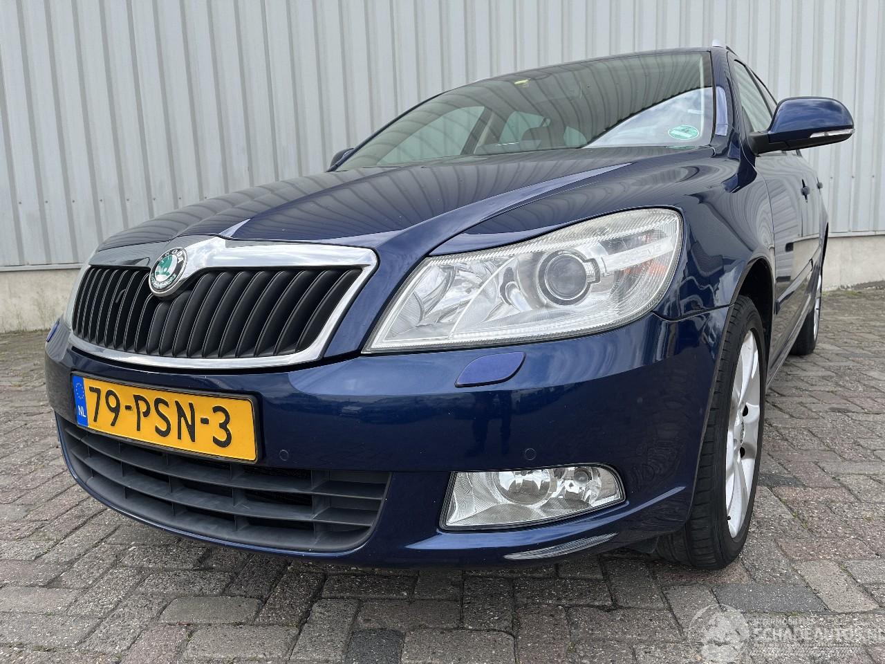 Skoda Octavia Octavia Combi (1Z5) Combi 5-drs 1.2 TSI (CBZB) [77kW]  (02-2010/04-201=
3)