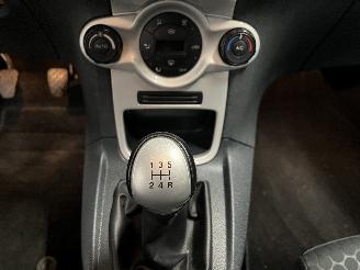 Ford Fiesta Fiesta 6 (JA8) Hatchback 1.6 16V Sport (HXJB) [88kW]  (06-2008/01-2018=
) picture 26