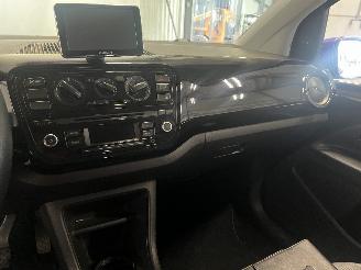 Volkswagen Up! Up! (121) Hatchback 1.0 12V 60 (CHYA) [44kW]  (08-2011/08-2020) picture 16