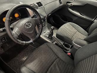 Toyota Corolla Corolla (E15) Sedan 1.6 Dual VVT-i 16V (1ZRFE) [91kW]  (01-2007/...) picture 18