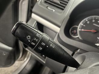 Suzuki Swift Swift (ZA/ZC/ZD) Hatchback 1.2 16V (K12B) [69kW]  (10-2010/04-2017) picture 18