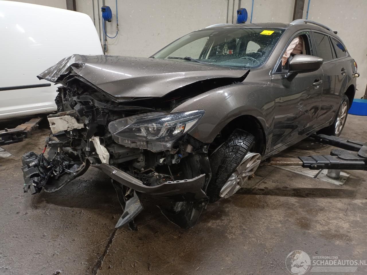 Mazda 6 6 SportBreak (GJ/GH/GL) Combi 2.0 SkyActiv-G 165 16V (PEY7) [121kW]  (=
01-2013/...)