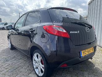 Mazda 2 2 (DE) Hatchback 1.3 16V S-VT (ZJ46) [55kW]  (10-2007/06-2015) picture 5