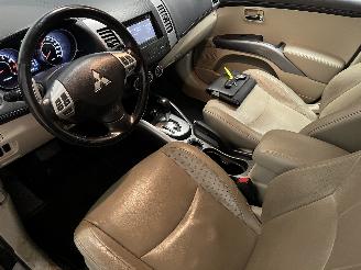 Mitsubishi Outlander Outlander (CW) SUV 2.0 16V 4x2 (4B11) [108kW]  (11-2006/11-2012) picture 15