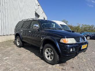 Mitsubishi Pajero Pajero Sport (K7/9) Terreinwagen 2.5 TD GLS (4D56TDI) [85kW]  (07-2002=
/02-2009) picture 6