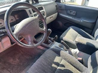 Mitsubishi Pajero Pajero Sport (K7/9) Terreinwagen 2.5 TD GLS (4D56TDI) [85kW]  (07-2002=
/02-2009) picture 12