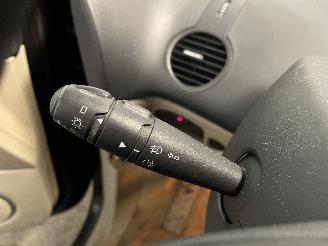 Renault Espace Espace (JK) MPV 3.5 V6 24V (V4Y-711(Euro 4)) [177kW]  (11-2002/09-2010=
) picture 22