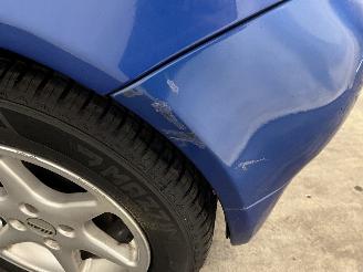 Toyota Yaris Yaris (P1) Hatchback 1.3 16V VVT-i (2SZFE) [63kW]  (08-1999/11-2005) picture 20