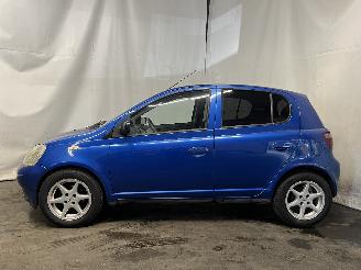 Toyota Yaris Yaris (P1) Hatchback 1.3 16V VVT-i (2SZFE) [63kW]  (08-1999/11-2005) picture 4