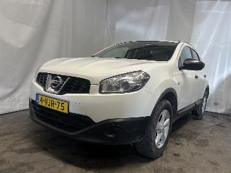 Vaurioauto  passenger cars Nissan Qashqai Qashqai (J10) SUV 1.5 dCi DPF (K9K-282(Euro 5)) [76kW]  (07-2008/01-20=
14) 2010/8