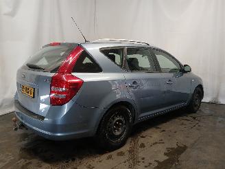 Kia Cee d Cee'd Sporty Wagon (EDF) Combi 1.4 16V (G4FA) [80kW]  (09-2007/12-2012=
) picture 6