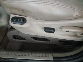 Jeep Cherokee Cherokee/Liberty (KJ) Terreinwagen 3.7 V6 24V (EKG) [155kW]  (09-2001/=
01-2008) picture 13