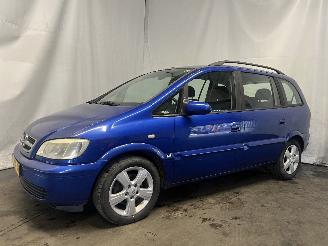 Opel Zafira Zafira (F75) MPV 1.6 16V (Z16XE(Euro 4)) [74kW]  (04-1999/06-2005) picture 3