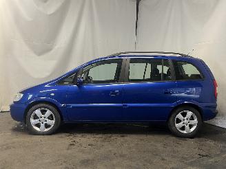 Opel Zafira Zafira (F75) MPV 1.6 16V (Z16XE(Euro 4)) [74kW]  (04-1999/06-2005) picture 4