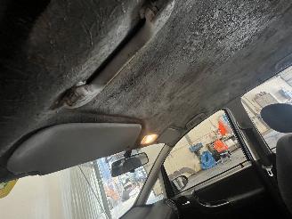 Opel Zafira Zafira (F75) MPV 1.6 16V (Z16XE(Euro 4)) [74kW]  (04-1999/06-2005) picture 13