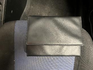 Opel Zafira Zafira (F75) MPV 1.6 16V (Z16XE(Euro 4)) [74kW]  (04-1999/06-2005) picture 27