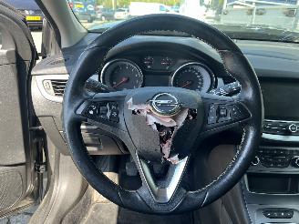 Opel Astra Astra K Sports Tourer Combi 1.0 Turbo 12V (B10XFT(Euro 6)) [77kW]  (01=
-2016/12-2022) picture 28