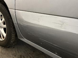 Renault Koleos Koleos I SUV 2.5 16V (2TR-703) [126kW]  (09-2008/06-2017) picture 11