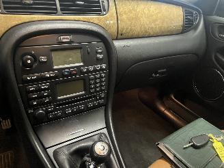 Jaguar X-type X-type Sedan 2.1 V6 24V (YB(AJ-V6)) [115kW]  (03-2002/11-2009) picture 18