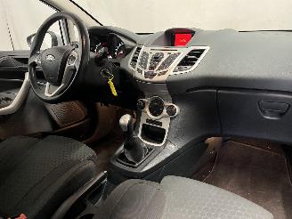 Ford Fiesta Fiesta 6 (JA8) Hatchback 1.6 16V Sport (HXJB) [88kW]  (06-2008/01-2018=
) picture 18