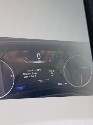 Opel Insignia Insignia Sports Tourer Combi 2.0 CDTI 16V (A0001E2F2.0 CDTI 16V) [128k=
W]  (04-2020/...) picture 2