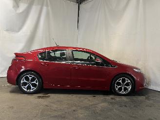 Opel Ampera Ampera Hatchback 1.4 16V (A14XFL(Euro 5)) [63kW]  (11-2011/03-2015) picture 7