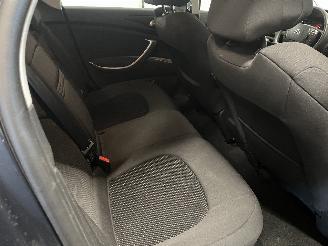 Citroën C5 C5 III Tourer (RW) Combi 1.6 16V THP 155 (EP6CDT(5FV)) [115kW]  (04-20=
09/07-2016) picture 10