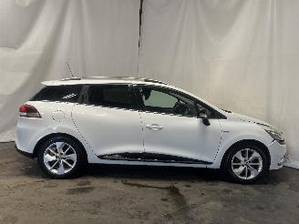 Renault Clio Clio IV Estate/Grandtour (7R) Combi 5-drs 0.9 Energy TCE 90 12V (H4B-4=
08(H4B-B4)) [66kW]  (01-2013/08-2021) picture 7