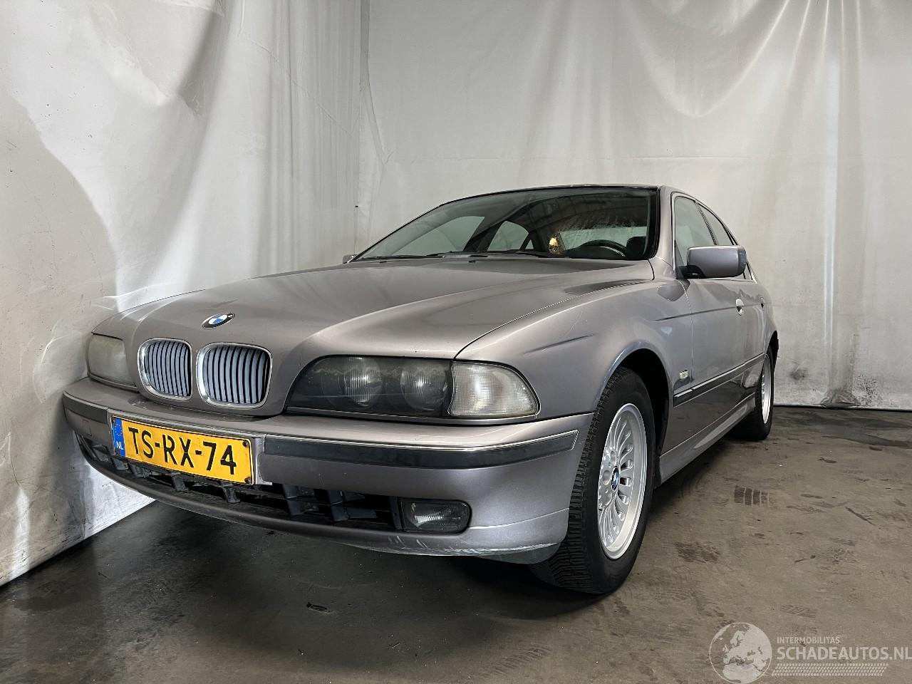 BMW 5-serie 5 serie (E39) Sedan 523i 24V (M52-B25(256S4)) [125kW]  (09-1995/08-200=
0)