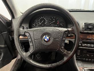 BMW 5-serie 5 serie (E39) Sedan 523i 24V (M52-B25(256S4)) [125kW]  (09-1995/08-200=
0) picture 21