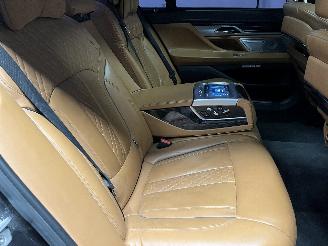 BMW 7-serie 7 serie (G11/G12) Sedan 750 Li XDrive V8 32V (N63-B44C) [330kW]  (09-2=
015/02-2019) picture 10