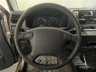 Suzuki Jimny Jimny Hardtop Terreinwagen 1.3i 16V 4x4 (M13A) [60kW]  (02-2001/12-201=
8) picture 23