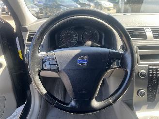 Volvo C-30 C30 (EK/MK) Hatchback 3-drs 1.6 D 16V (D4164T) [80kW]  (10-2006/12-201=
2) picture 15